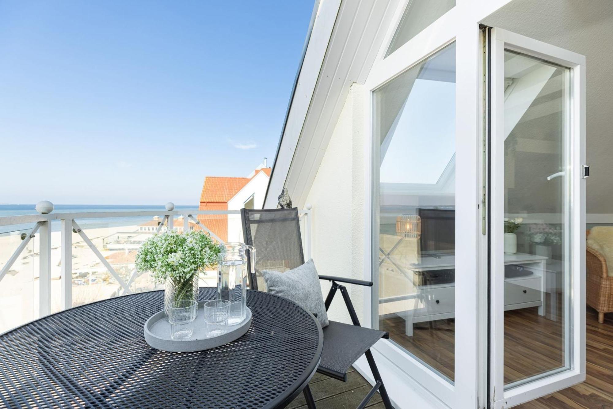 Strandhotel Laboe Traumsicht לבואה מראה חיצוני תמונה